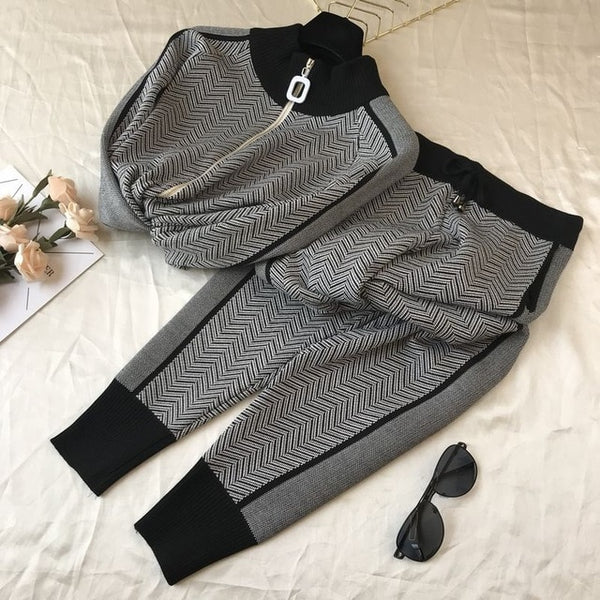 Two Piece Knitted Stripped Zip Jumper Pants Set